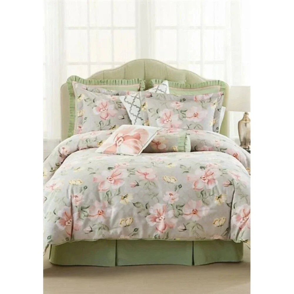 NEW Biltmore 1 Euro Sham Magnolia Floral 26x26x2 in Flange w/ Zipper Closure